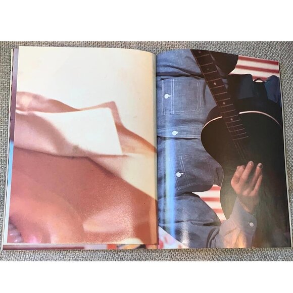 Elvis ~ The King Lives On! Special Souvenir Issue (1987) w/ Posters - Picture 5 of 8